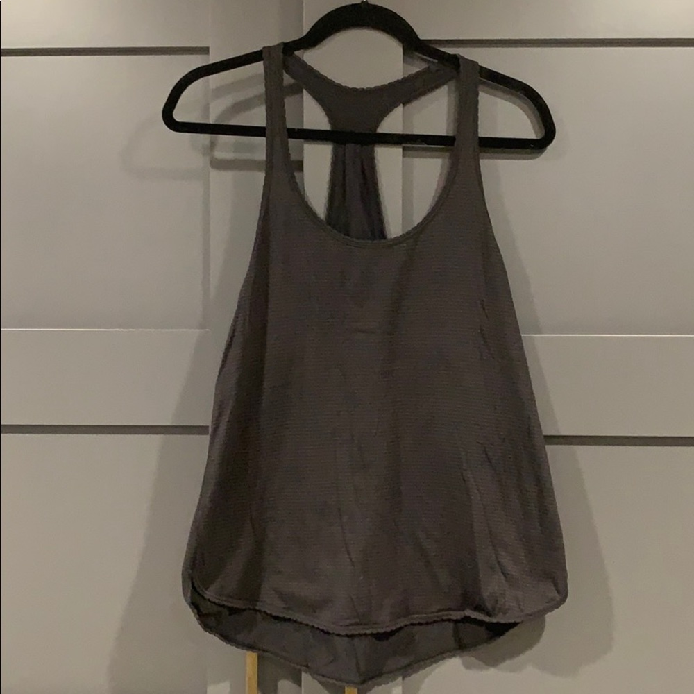 Lululemon sz 6 Loose Fit Racerback Tank Singlet